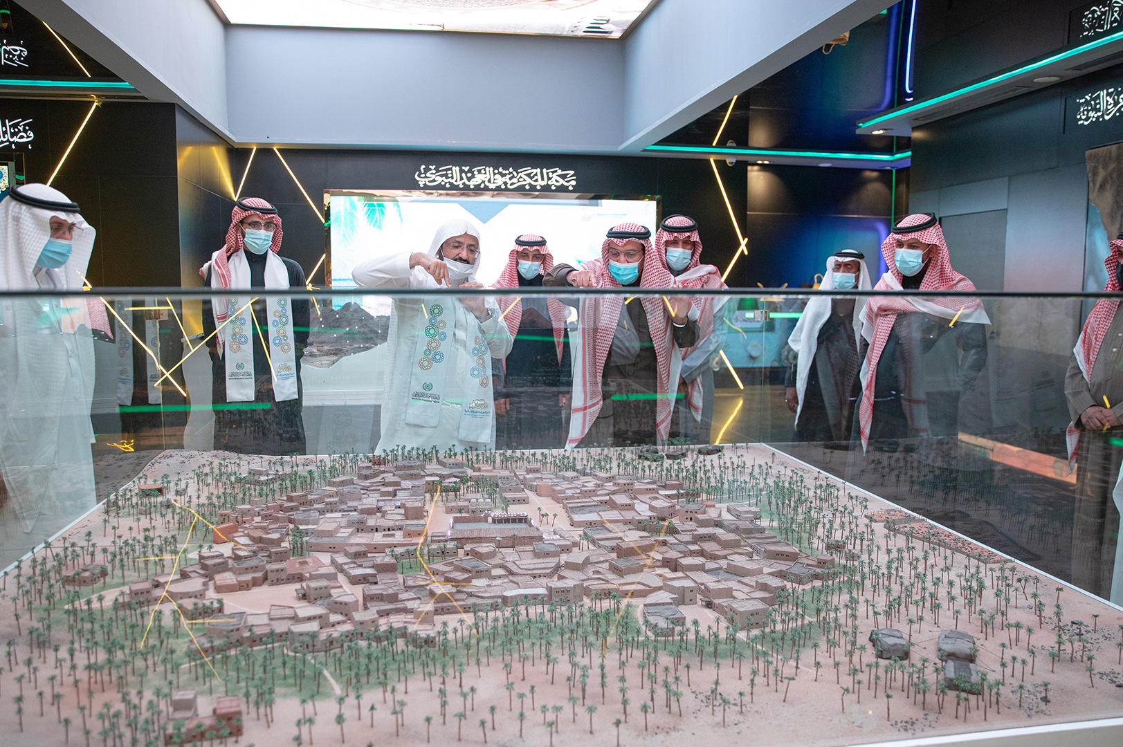 أمير منطقة القصيم يزور المعرض والمتحف الدولي للسيرة النبوية والحضارة الإسلامية